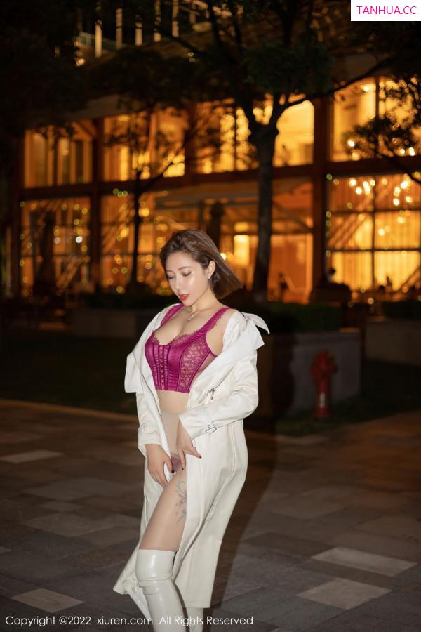 闫雪松 松果儿 [XiuRen]高清写真图 2022.01.21 No.4495 果儿Victoria第21张图片